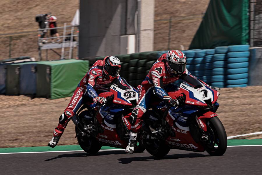 Team HRCはマニクールでのレース1で一歩前進