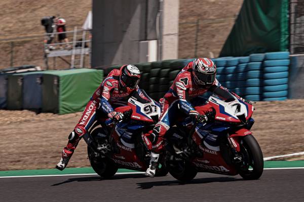 Team HRCはマニクールでのレース1で一歩前進