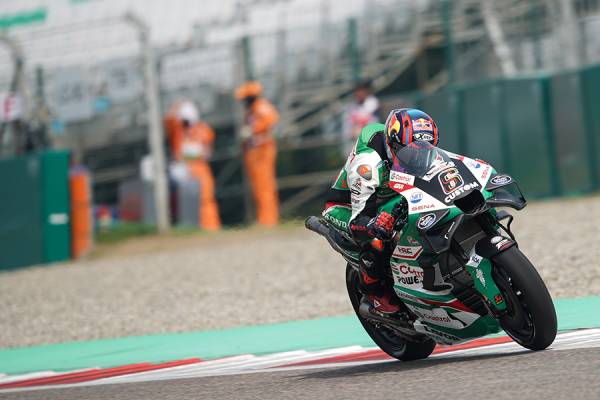 First Day on Indian Soil for Stefan Bradl
