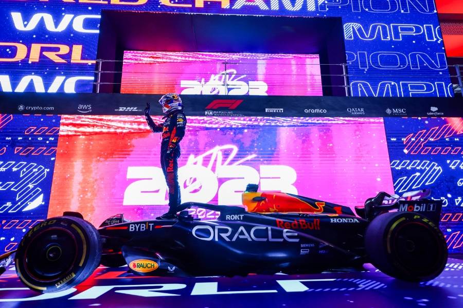 スプリントでフェルスタッペンが2位。3度目のドライバーズチャンピオンに輝く