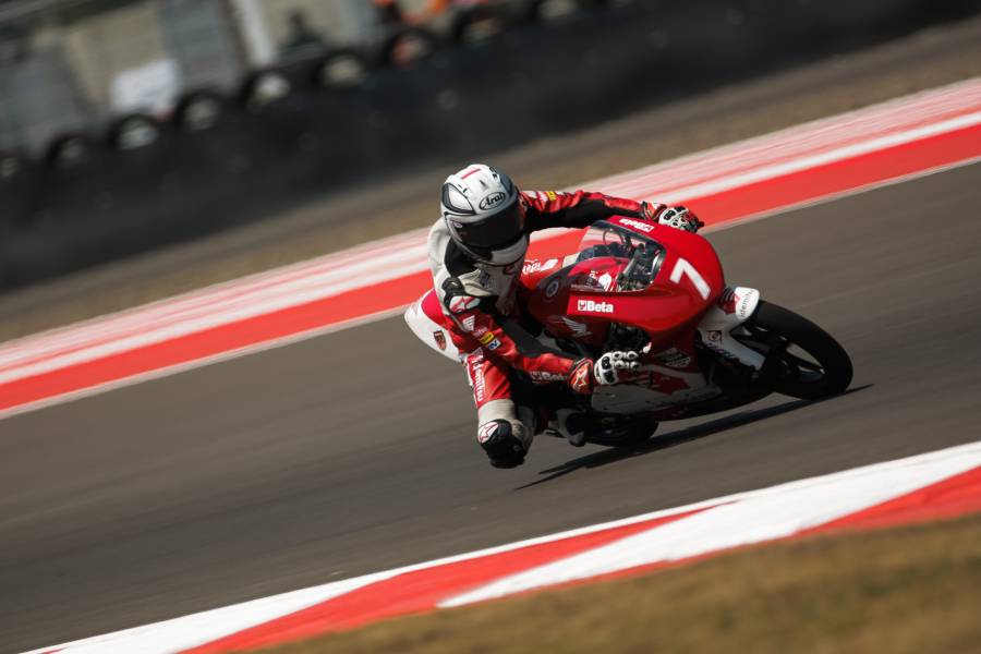 プラタマがホームレースで2連勝