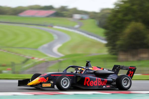 Arao finishes 5th in Race 1 and 17th in the season ranking