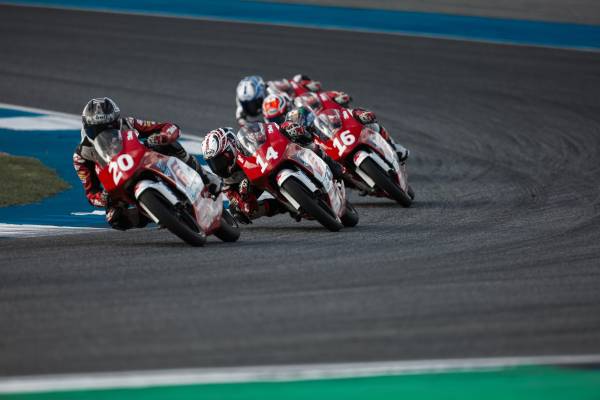 ピューティサンがホームレースを制す