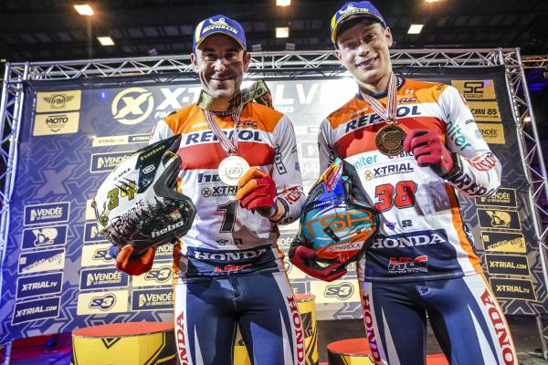 Repsol Honda close indoor season with one-two finish