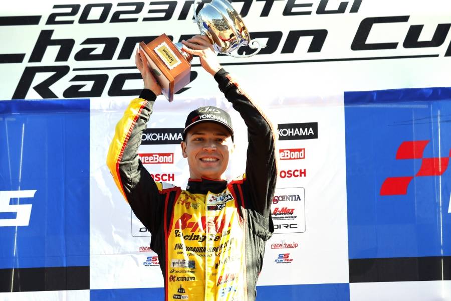 Kimura regained top position in the points standings with his second consecutive pole-to-win