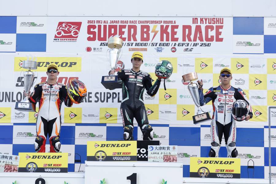 國峰啄磨、荒川晃大、榎戸育寛/第6戦オートポリス