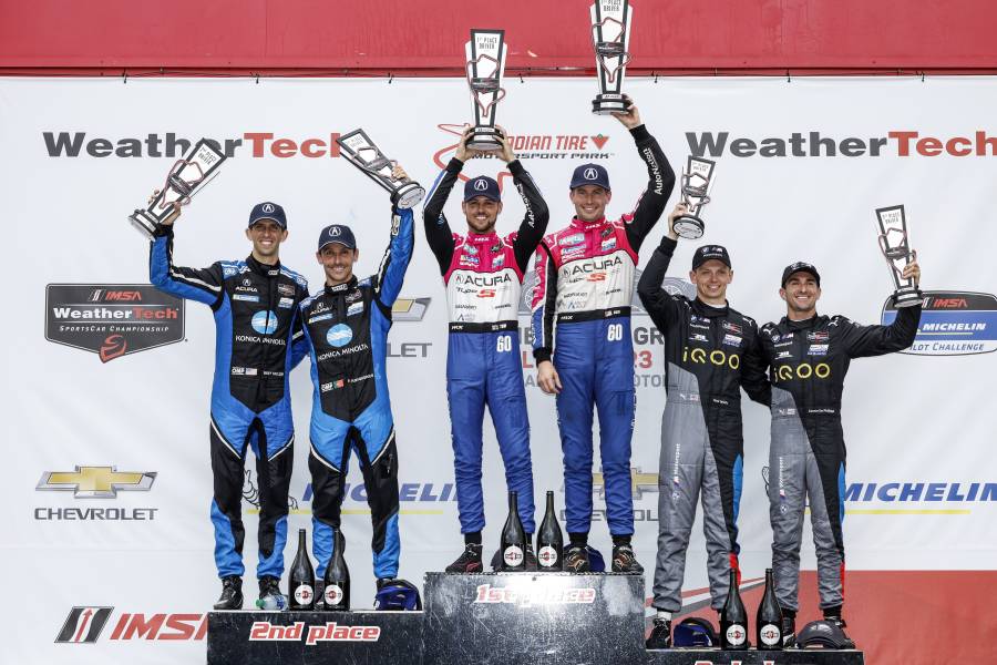 MSR and WTR on the podium at Round 6, Motorsport Park