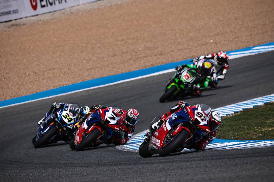 Xavi Vierge and Iker Lecuona at Round 12, Spain