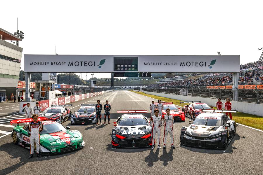 Ceremony Before NSX-GT Last Race / Rd.08 Motegi