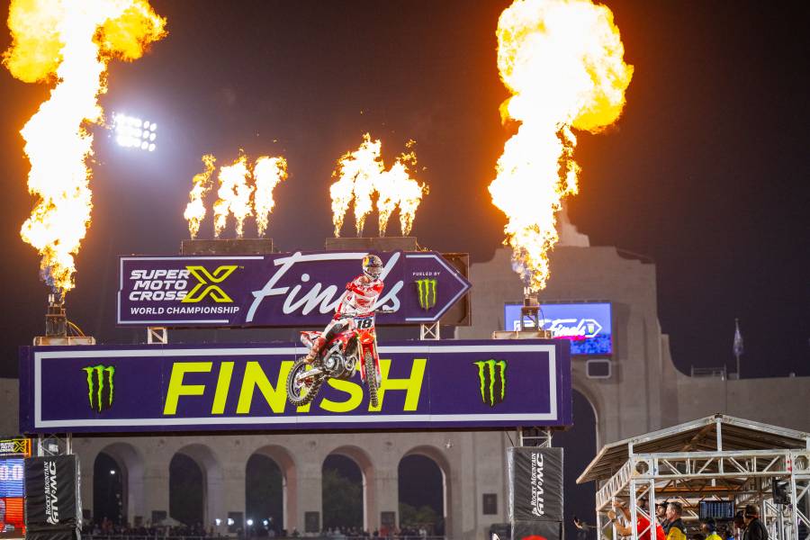 Jett Lawrence at AMA-SMX Round 3, Los Angeles