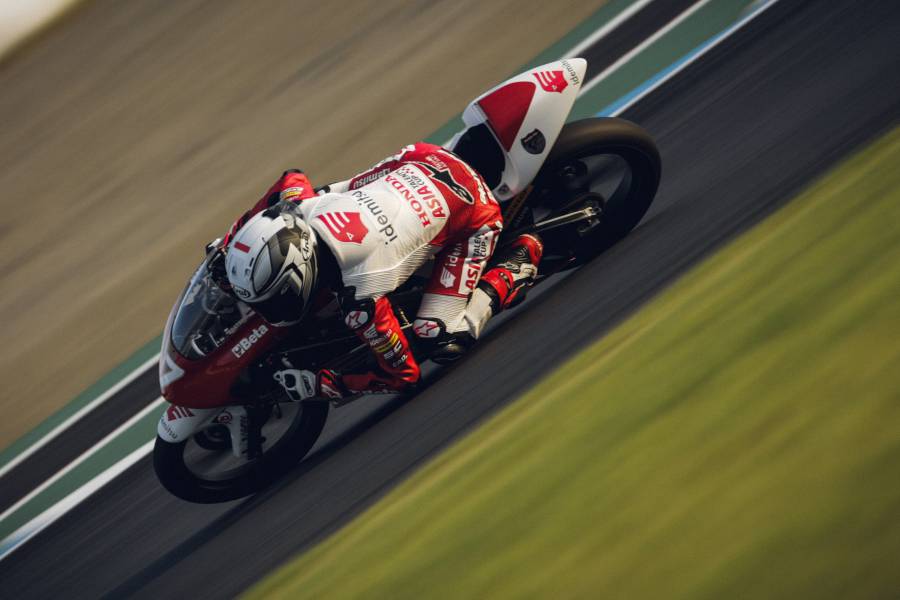 Veda Pratama at Round 2, Japan