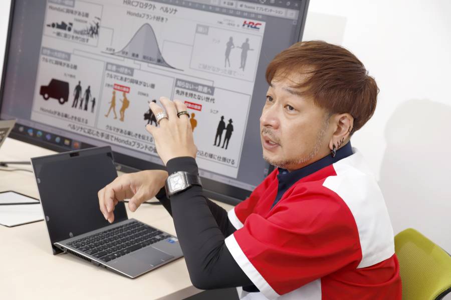 チームリーダーである岡は、スーパー耐久に参戦するTeam HRCの監督も務める。シーズンが終わって落ち着いた今は、洗車やジム通い、ゲーム「フォートナイト」をやりたいそう