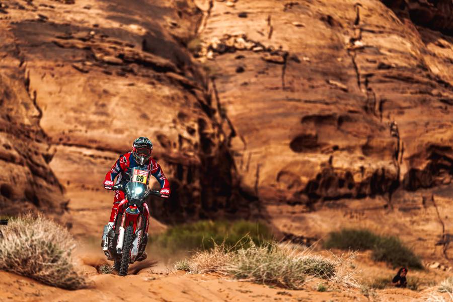 Tosha Tops The Dakar Rally Prologue