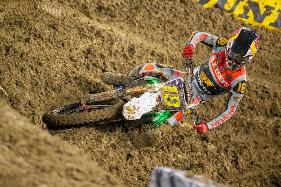 Team Honda HRC Fights Through Challenging Conditions in San Diego