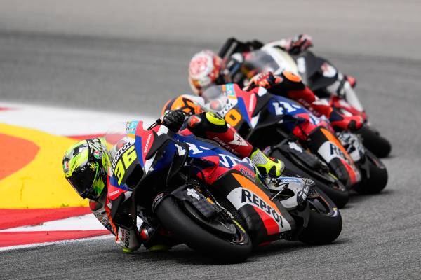 ミルが予選の遅れをばん回し、12位でフィニッシュ