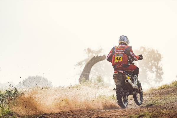 Van Beveren takes second place and the team continues to lead in the general standings with Schareina