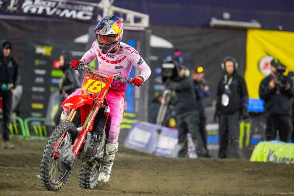 Poor Starts Hurt Team Honda HRC at Foxborough Supercross