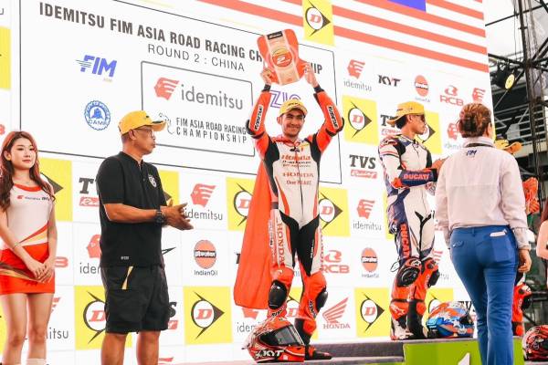 Podium finish at the opening race in China