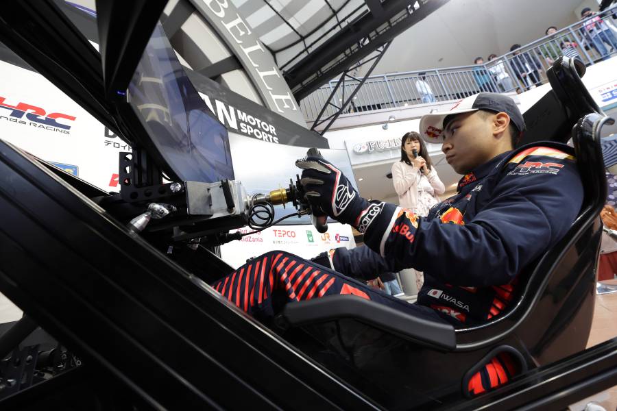 「SeCR SUPER FORMULA CHALLENGE 2024」に参加する岩佐選手