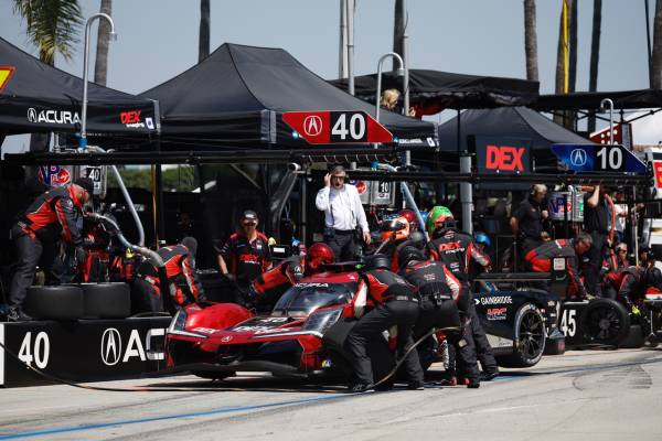 Wayne Taylor Racing #10 Acura finishes eighth after tough day at the beach
