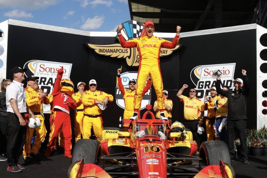 Alex Palou, Honda Win Sonsio Grand Prix on the Indianapolis Road Course