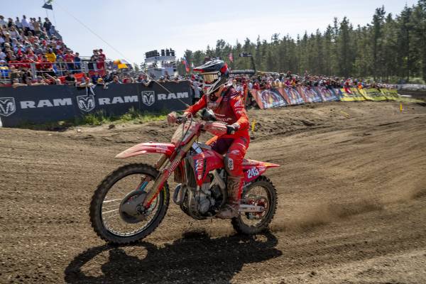 Gajser right in championship battle after tough MXGP of Galicia