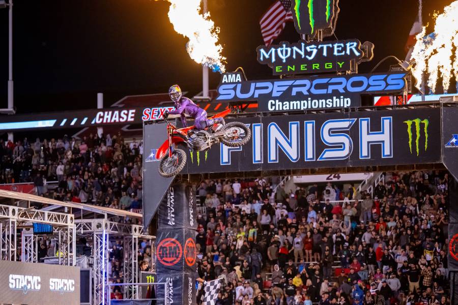 Second Straight AMA 450SX Championship for Team Honda HRC