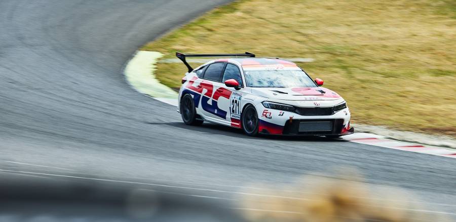 【動画公開】参戦2年目のスーパー耐久に挑むCIVIC TYPE Rの戦いに密着