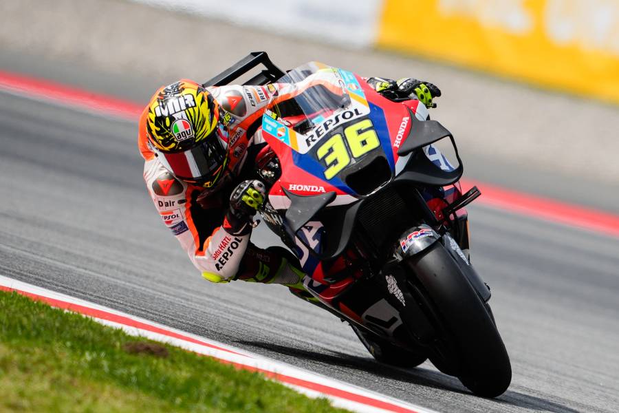 Mir and Marini set sights on Saturday gains in Barcelona