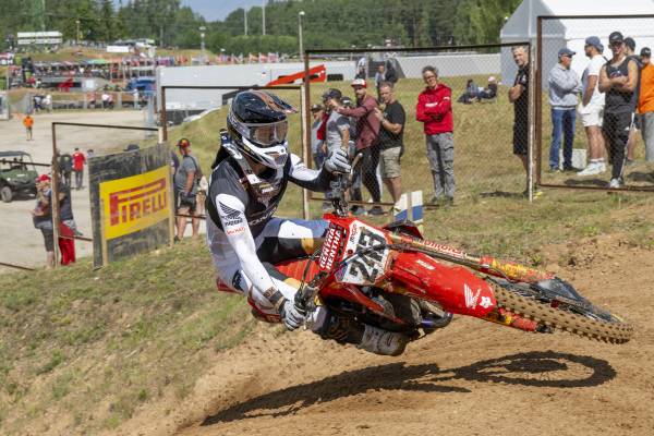 Gajser wins Latvia qualification to increase pressure in championship battle