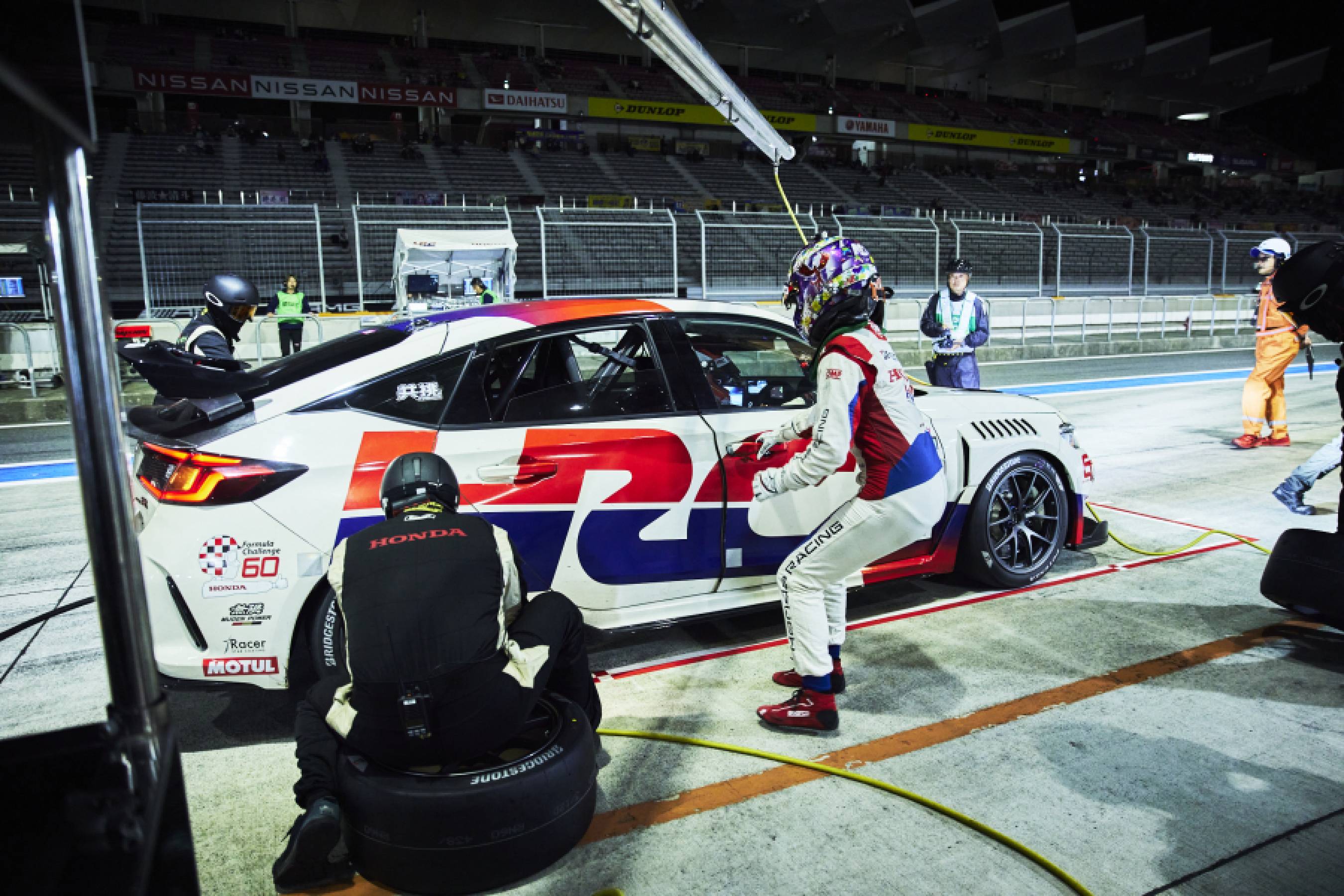 辻本は24時間レースならではのナイトセッションにも出走した