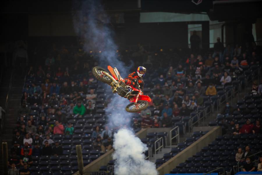 Second-Place Finish for Roczen at AMA Supercross Season Opener in Houston