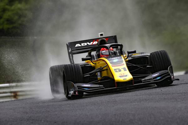 Matsushita Third in a Rain-Shortened 11-Lap Round 3