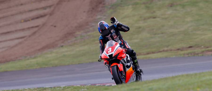 濱原颯道が2位、清成龍一が3位で表彰台を獲得